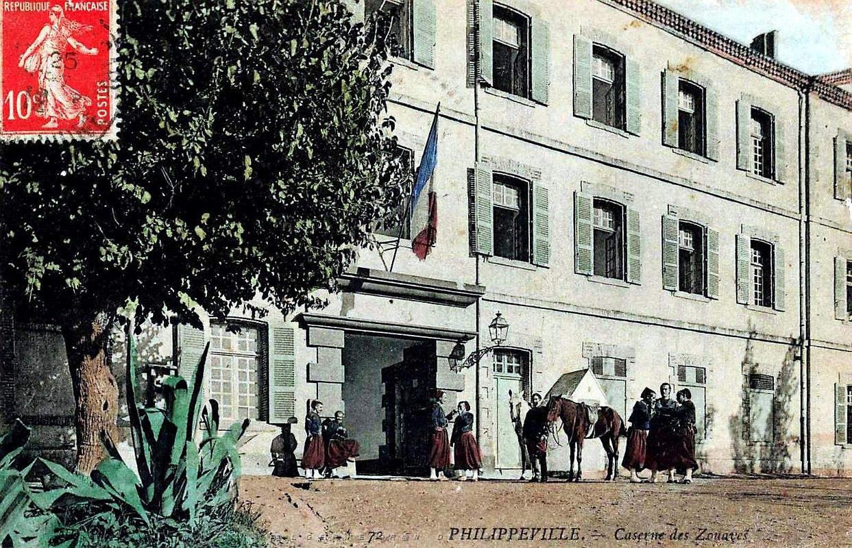 Philippeville - Caserne des Zouaves colorisee.jpg